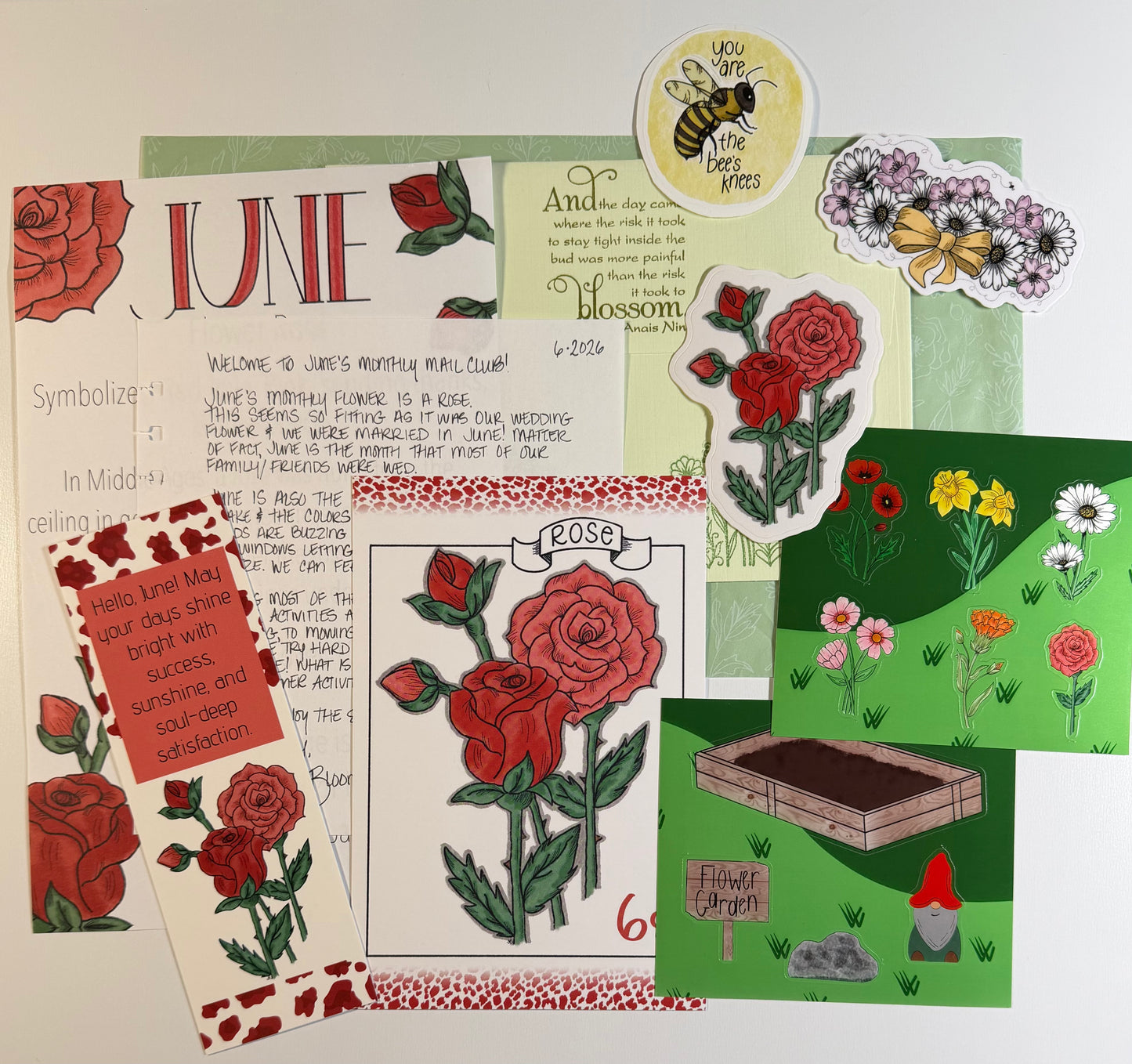 June Monthly Floral Mail Club- Rose (International)
